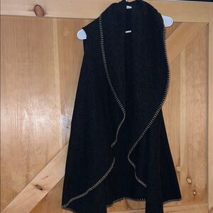 Black Open Front Vest with Stitch Detail